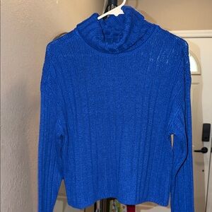 Beautiful Blue sweater 💙